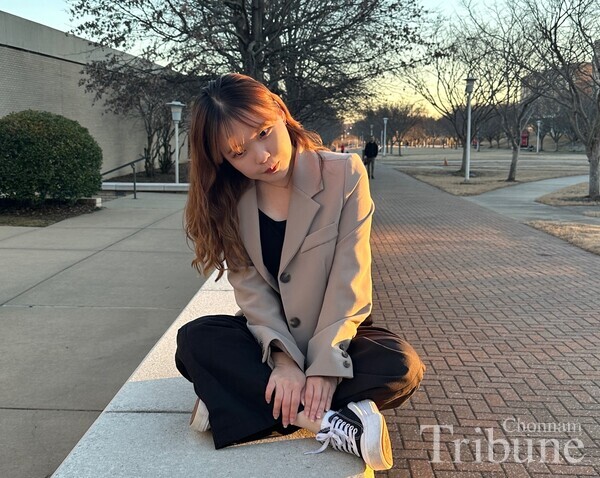 Kim Yu-min on the campus of Arkansas State University