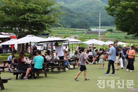 지난 7월 28일 전원플라자 풍경.